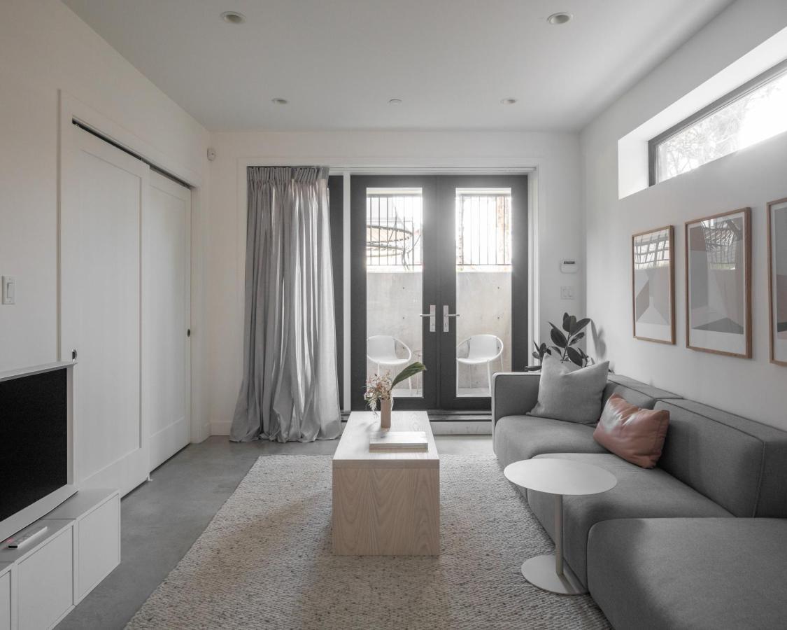 Welcome To Kinn Apartment - Lovely One Bedroom 밴쿠버 외부 사진
