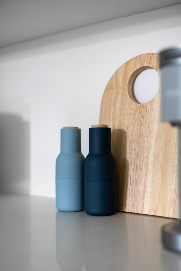 Welcome To Kinn Apartment - Lovely One Bedroom 밴쿠버 외부 사진