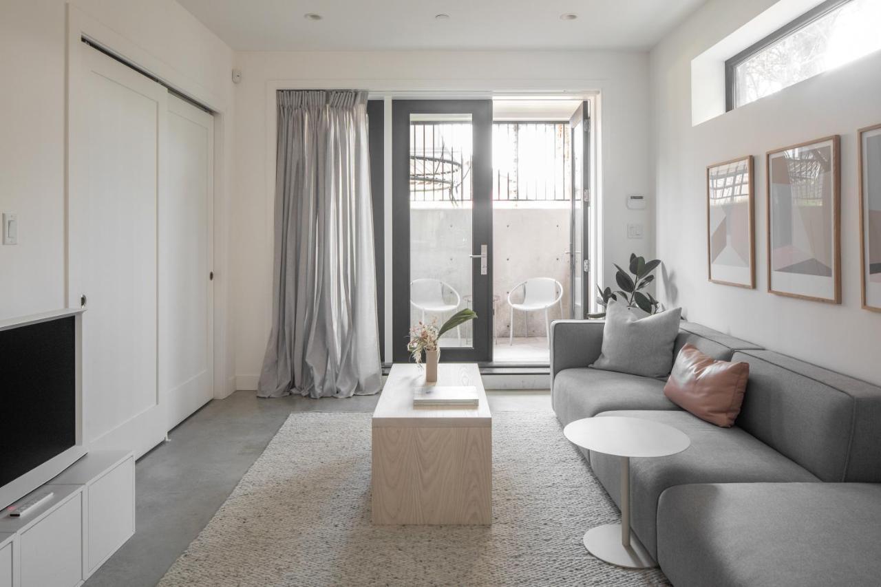 Welcome To Kinn Apartment - Lovely One Bedroom 밴쿠버 외부 사진