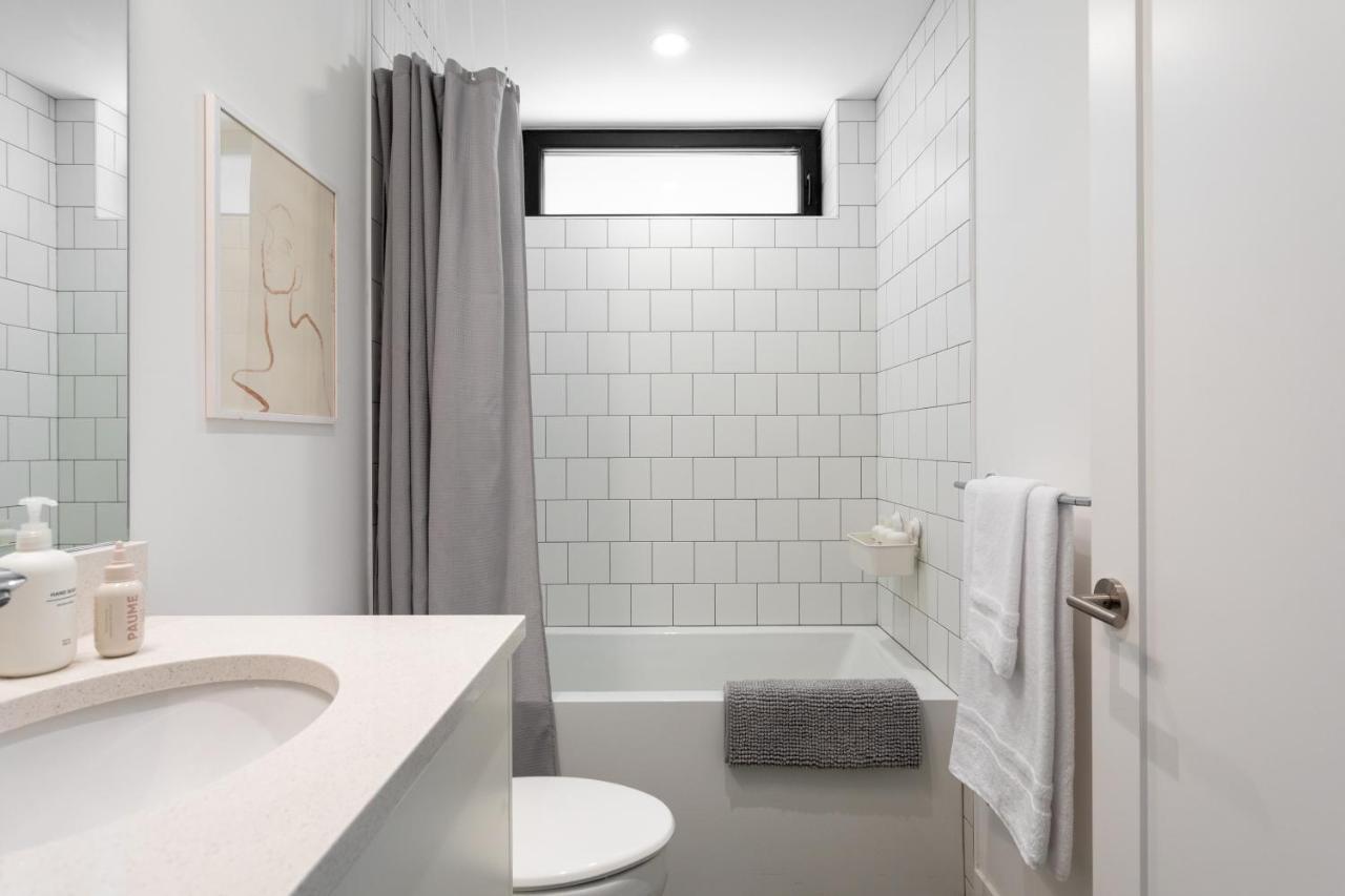 Welcome To Kinn Apartment - Lovely One Bedroom 밴쿠버 외부 사진